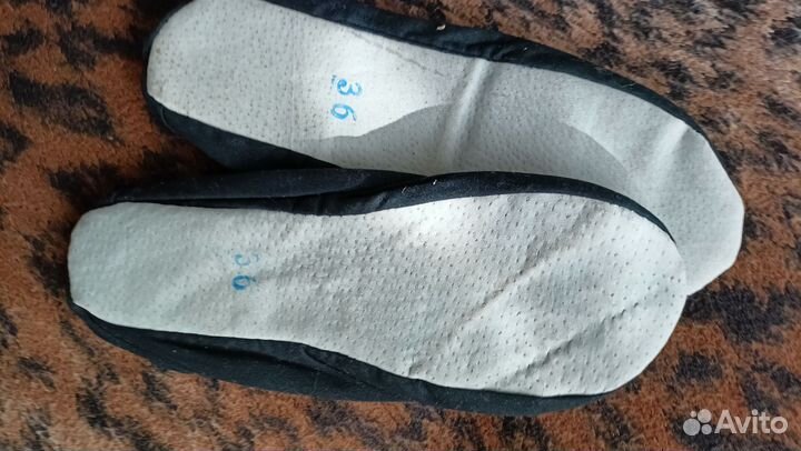 Продам два комплекта формы для занятий танцами