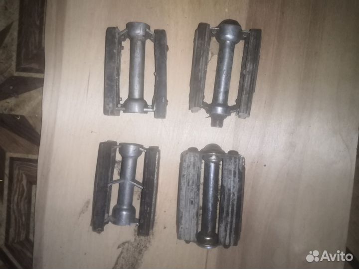 Продам педали