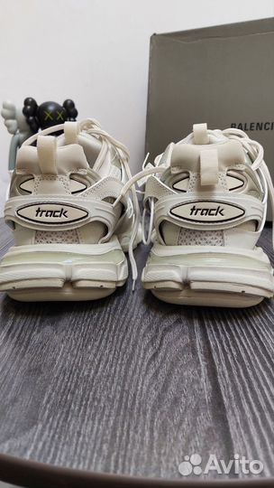 Balenciaga Track 1