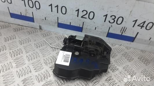 Замок двери передней правой BMW 5 F10/F11 (3BA05E8