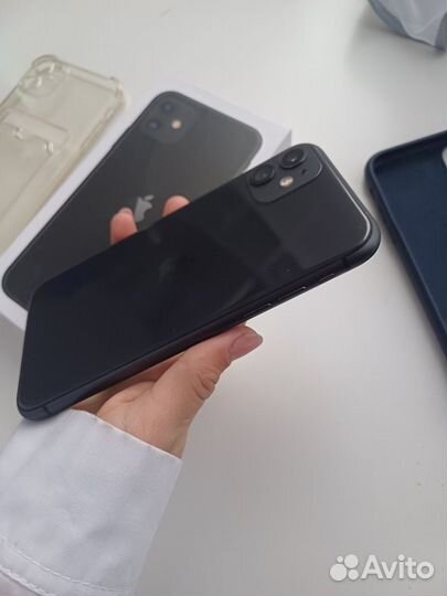 iPhone 11, 256 ГБ