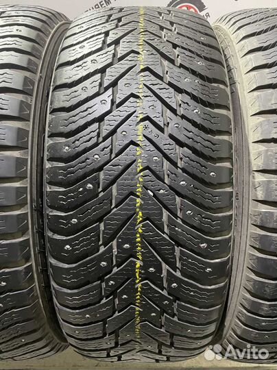 Nokian Tyres Hakkapeliitta 8 SUV 255/55 R19 111T