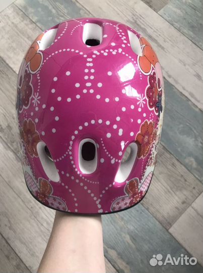 Защитный шлем для девочки