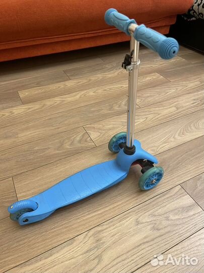 Самокат детский трехколесный