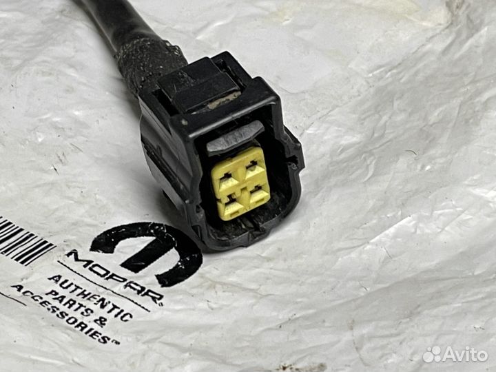 Датчик кислорода dodge stratus 2 04606555AD