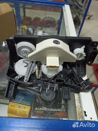 Блок управления печкой VW Passat B3