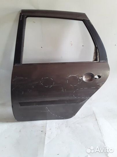 Дверь задняя левая LADA Granta 2011
