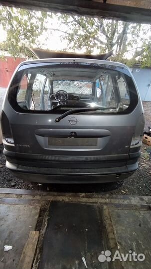 Opel zafira а