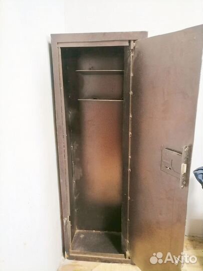 Оружейный сейф