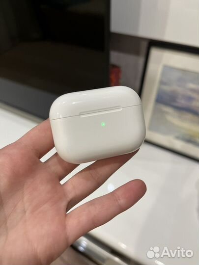 Airpods pro кейс оригинал