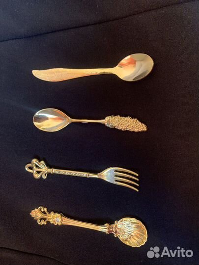 Набор вилок и ложек для кофе и десерта