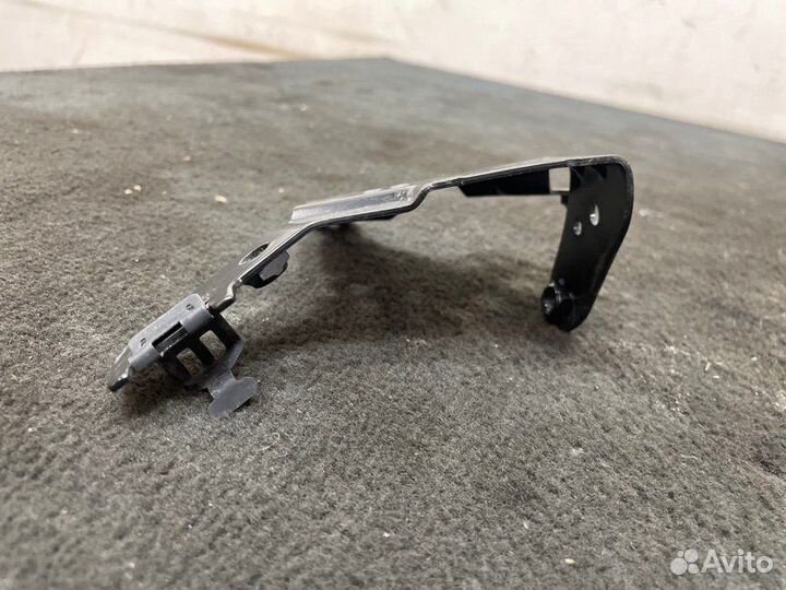 Кронштейн Land Rover Velar L560 2.0 I4 DSL MID