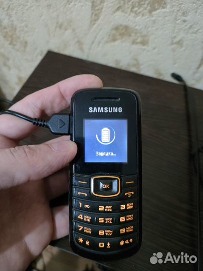 Сетевое зарядное устройство Samsung atads30EBE