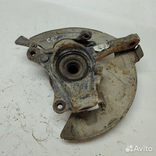 Кулак поворотный передний левый Citroen C5 2008