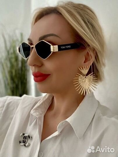 Солнцезащитные очки Tom Ford