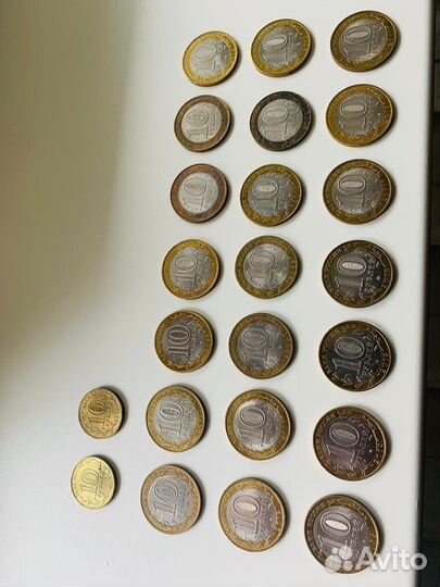 Монеты биметалл 10 р