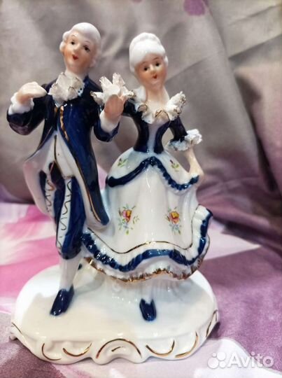 Статуэтки фарфоровые, керамика