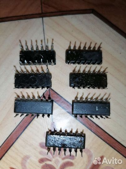 Микросхема К157уд2