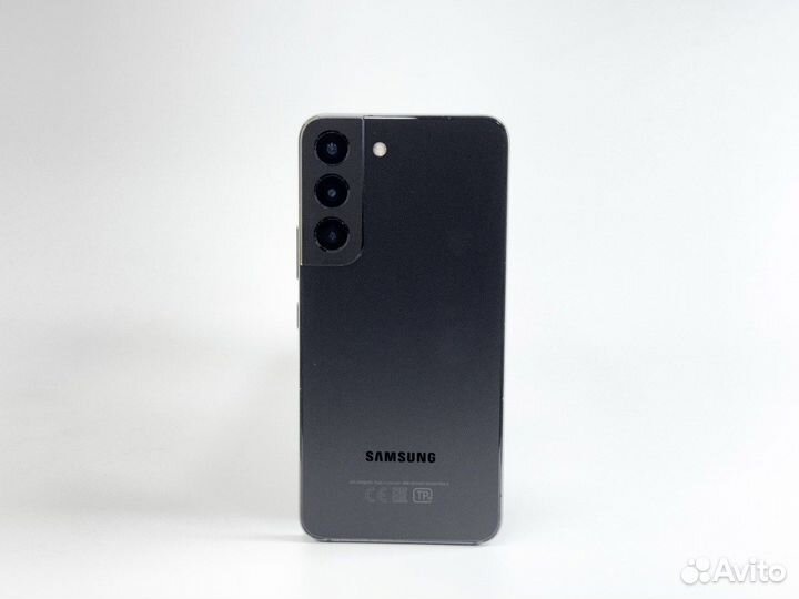 Samsung Galaxy S22, 8/128 ГБ