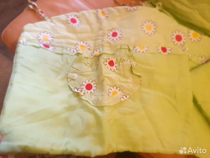 Бортики в кроватку