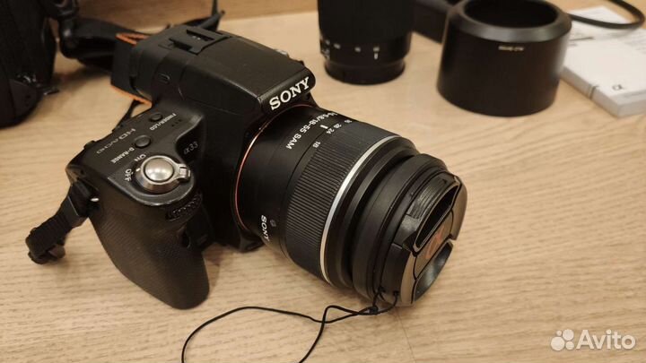 Sony Alpha SLT-A33 Фотоаппарат зеркальный с 2 объе