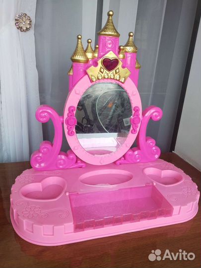 Детский туалетный столик для девочки