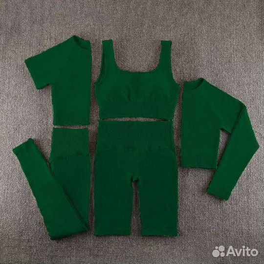 Костюм для фитнеса