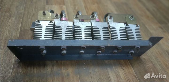 Диоды В200, 6 шт. с радиаторами