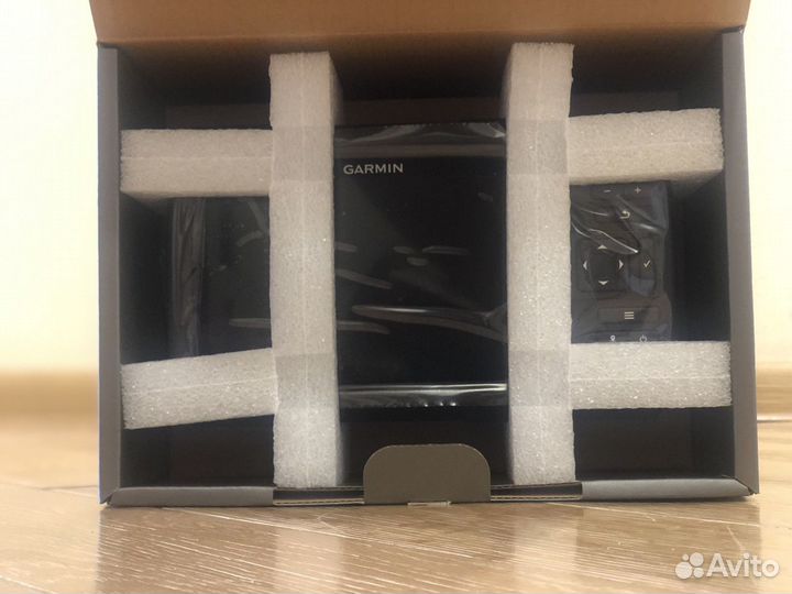 Garmin Striker Vivid 7sv gt52hw-TM