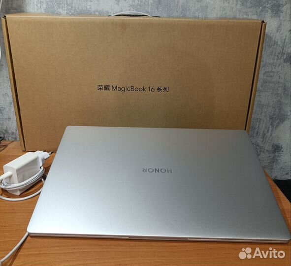Ноутбук Honor Magicbook 16, Ryzen 5600H, 16/512