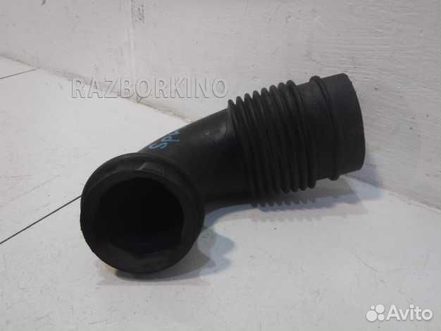 Патрубок воздушного фильтра