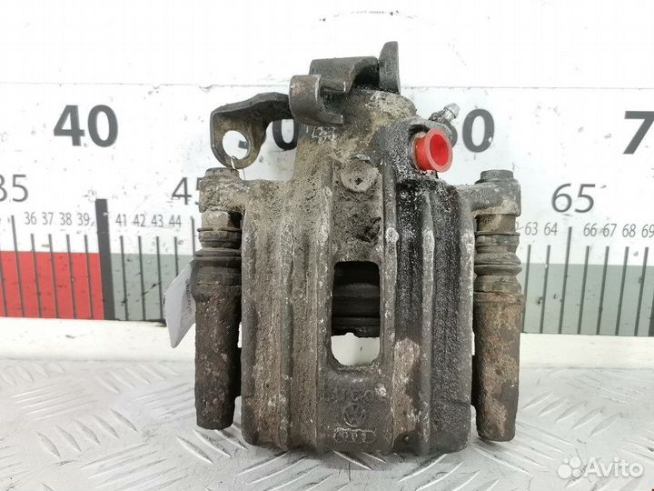 Суппорт задний правый для Skoda Octavia 1U