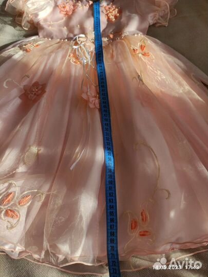 Платье для девочки праздничное
