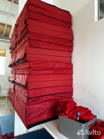 Мат для пилона