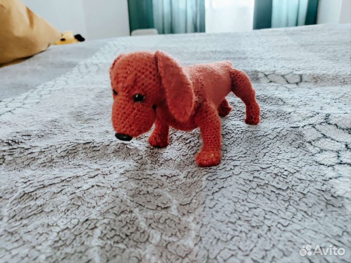 Такса игрушка вязанная (шерсть)