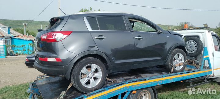 Двери на Kia Sportage 2011 г. в