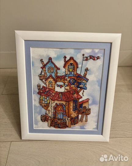 Картина из вышивки