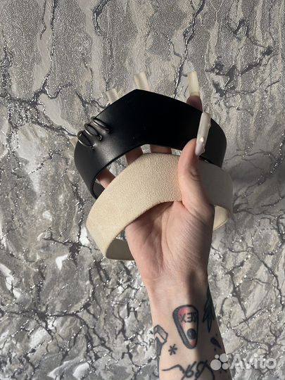 Головные уборы женские