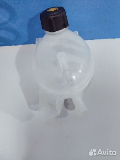 Бачок расширительный антифриза Renault sandero 2