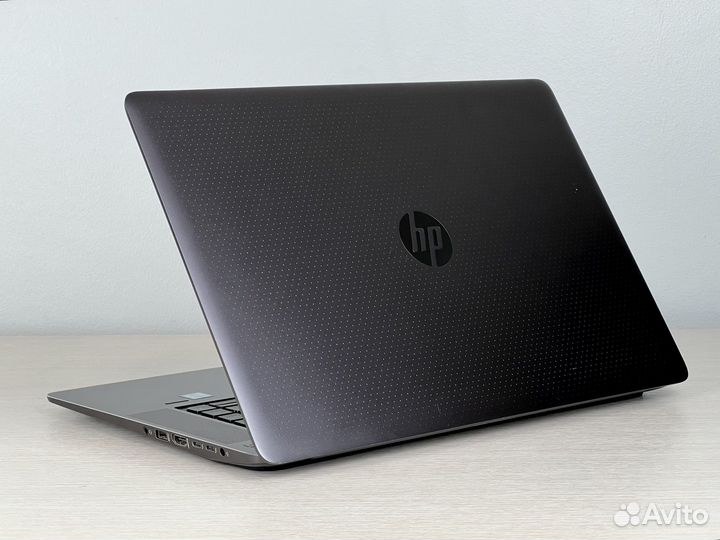 HP ZBook Studio G3 Xeon 32Gb/512Gb