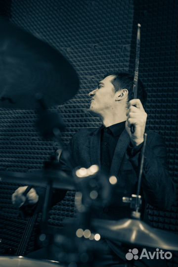 Обучение игре на ударных