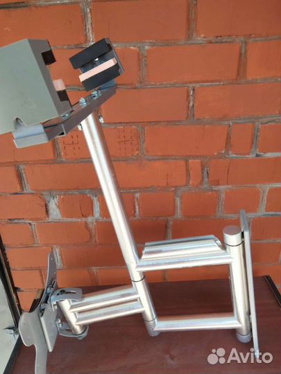 Кронштейн для крепления телевизора