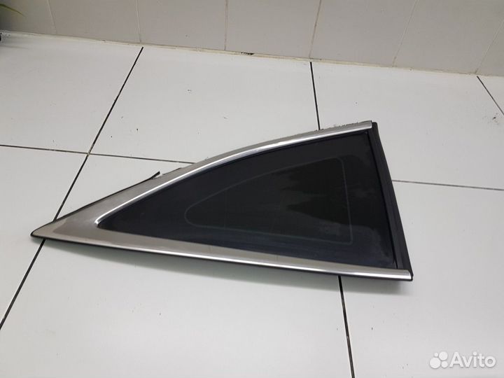 Стекло кузовное правое (Haval F7)