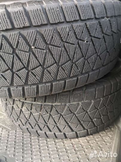 Bridgestone Blizzak DM-V2 26.5/60 R18