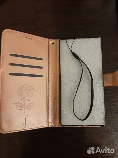 Чехол для телефона Realme 5 pro (новый) + шнурок