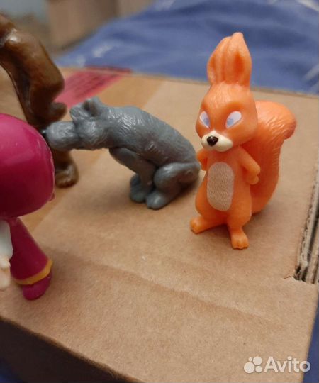 Маша и медведь Kinder surprise Киндер сюприз 8 шт