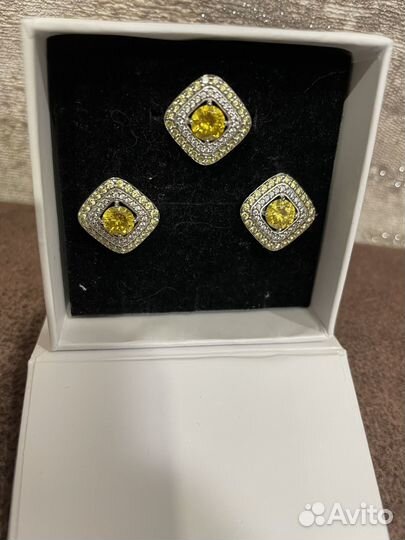 Серебряный комплект кольцо и серьги