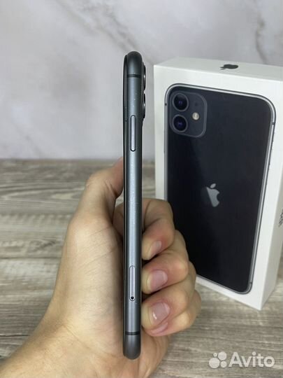 iPhone 11, 128 ГБ