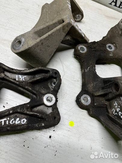 Кронштейн sqre4g16 Chery Tiggo FL 1.6 ген кон