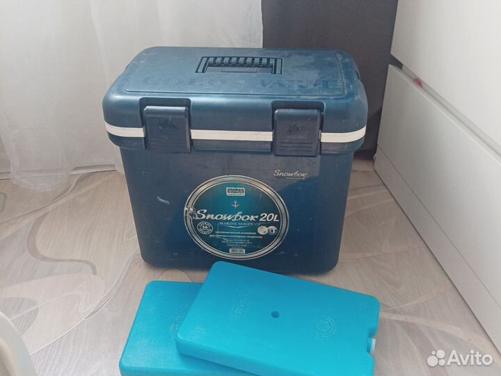 Термо контейнер camping world Snowbox 20l